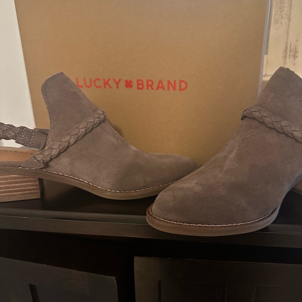 Lucky Brand new LK- Fenise